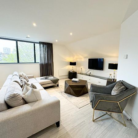 Free Parking - Central - Penthouse York Exterior photo